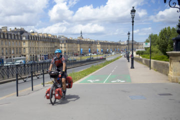 Quais de Garonne à Bordeaux