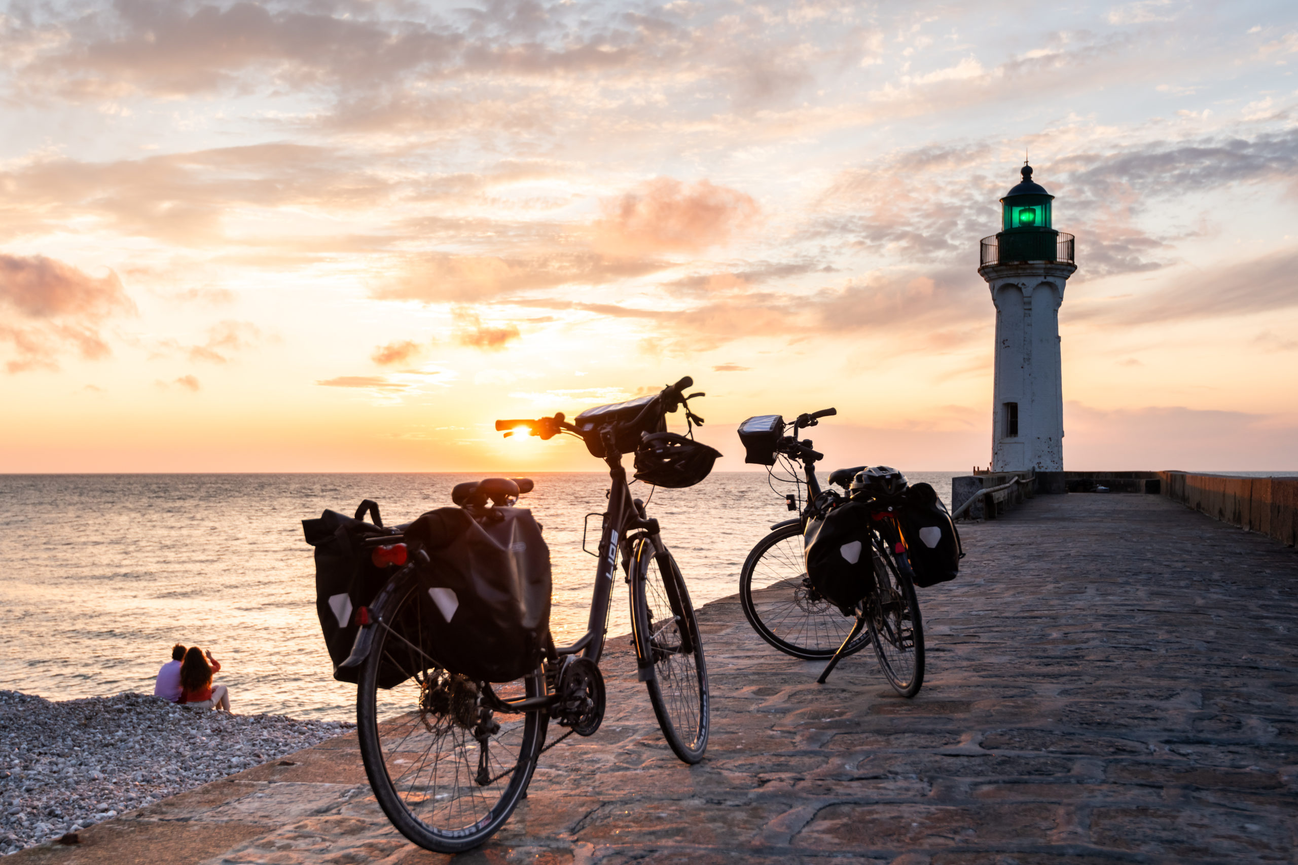 Les Rivages De La Mer Du Nord à Vélo La Vélomaritime mobilise les socio-professionnels et fédère ses