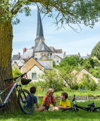 3_La Vélobuissonnière à Vieil-Bauge ©Sébastien Gaudard