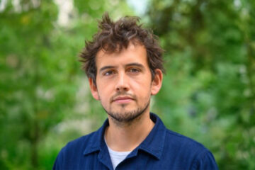 Tom Dubois